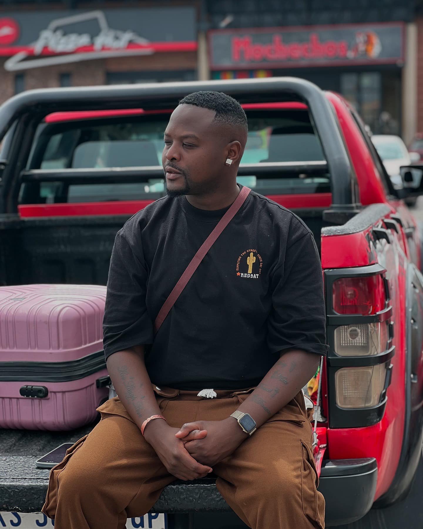 Gwamba - Known Artist